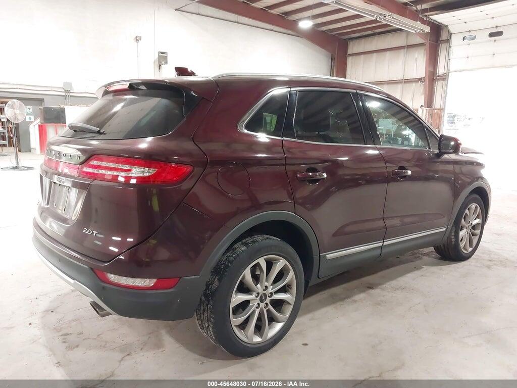 5LMCJ2C97HUL03743 2017 LINCOLN MKC photo no. 4
