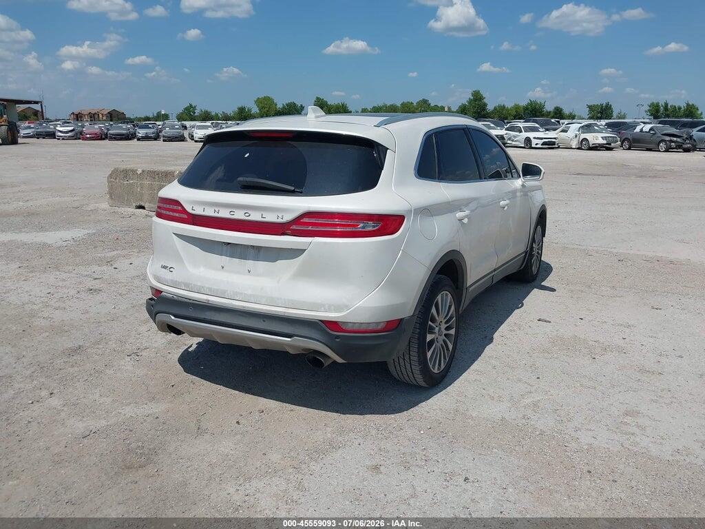 5LMCJ3C91HUL24707 2017 LINCOLN MKC photo no. 4