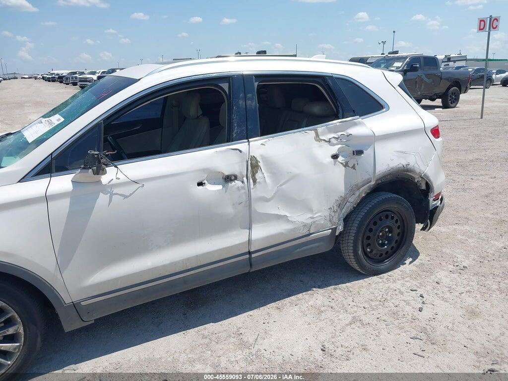 5LMCJ3C91HUL24707 2017 LINCOLN MKC photo no. 6