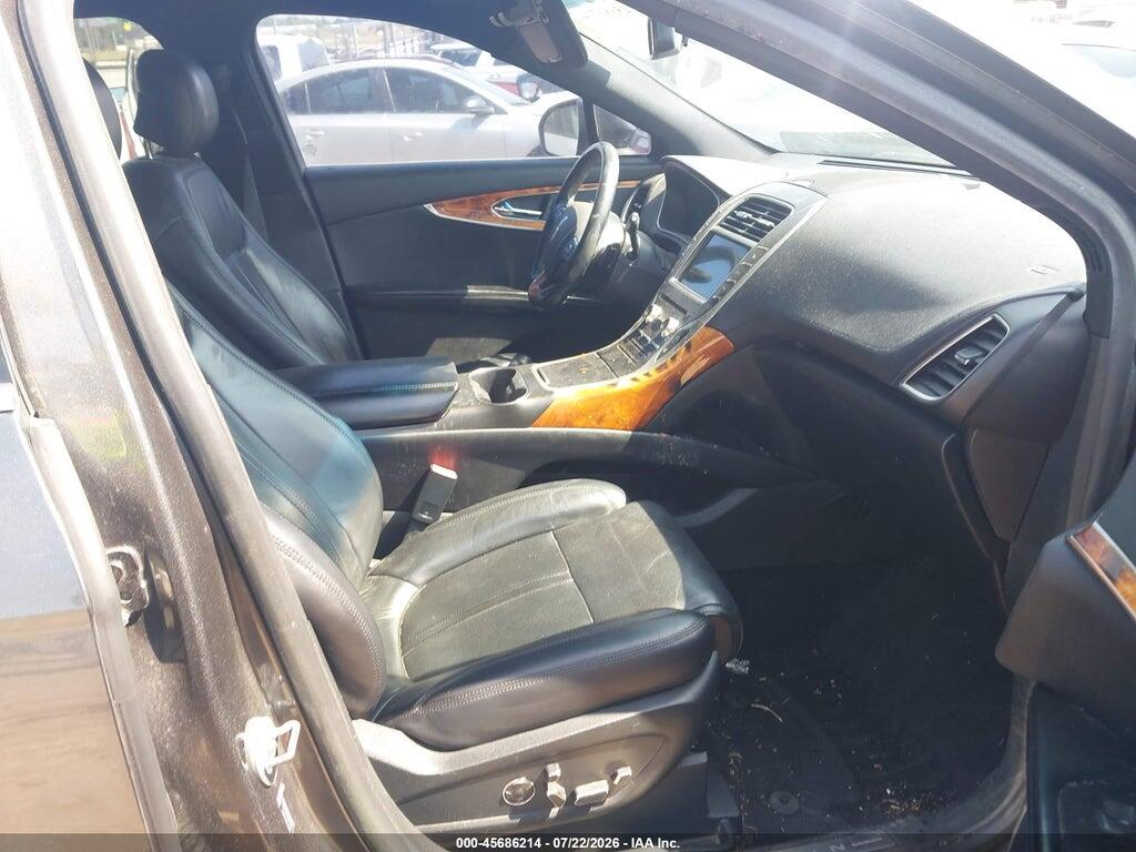 2LMPJ6LR8HBL37308 2017 LINCOLN MKX photo no. 5