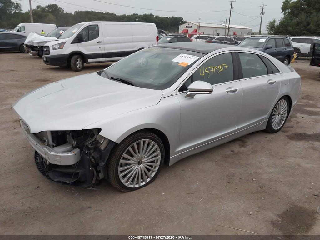 3LN6L5FC6HR635182 2017 LINCOLN MKZ photo no. 2