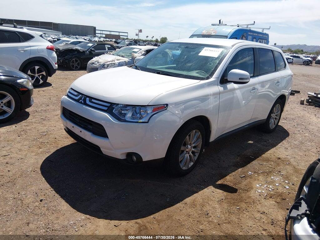 JA4AZ3A3XEZ002128 2014 MITSUBISHI OUTLANDER photo no. 2