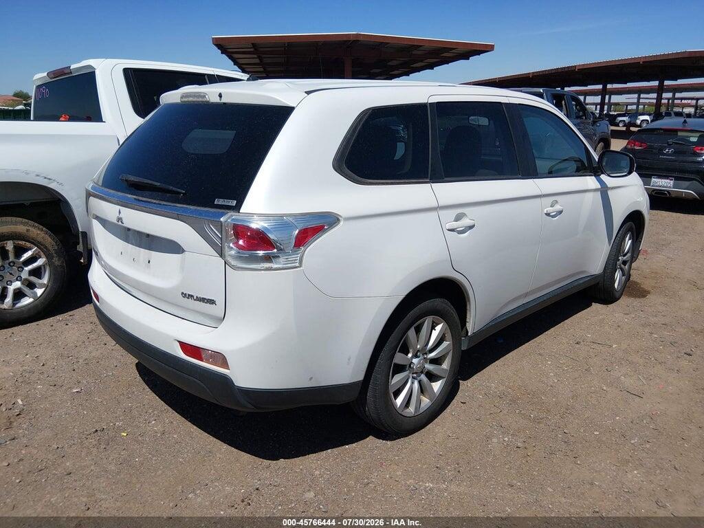 JA4AZ3A3XEZ002128 2014 MITSUBISHI OUTLANDER photo no. 4