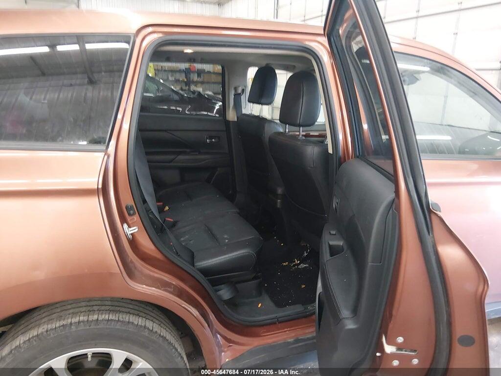 JA4AZ3A32EZ019277 2014 MITSUBISHI OUTLANDER photo no. 8