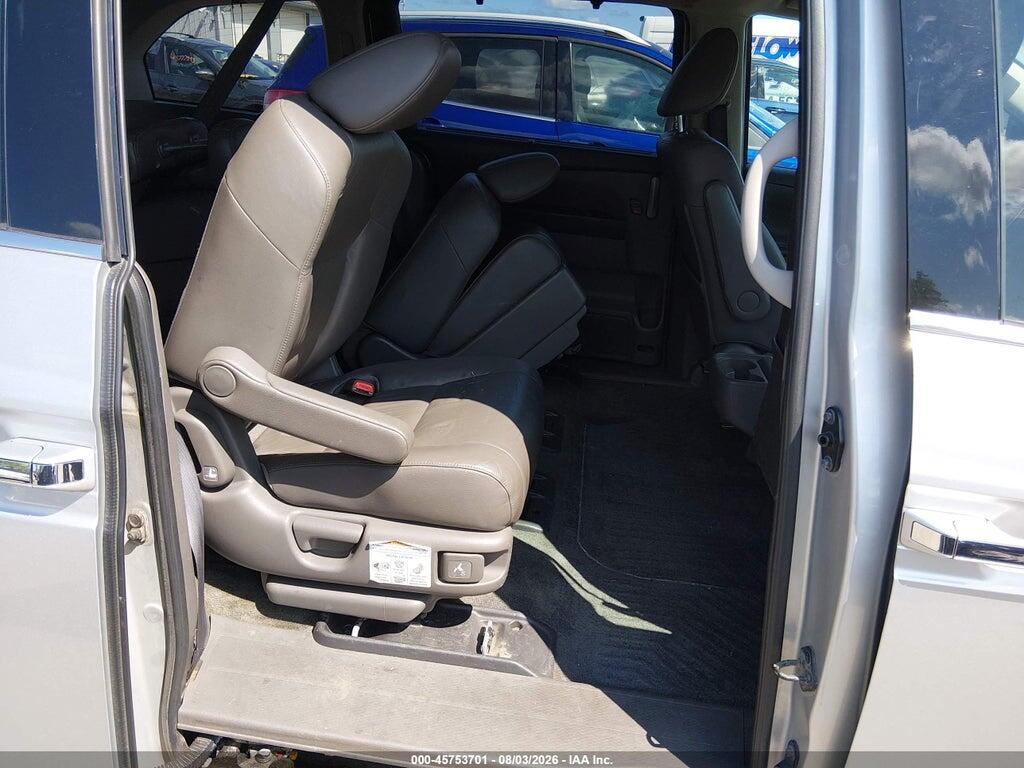 5FNRL5H96BB005514 2011 HONDA ODYSSEY photo no. 8