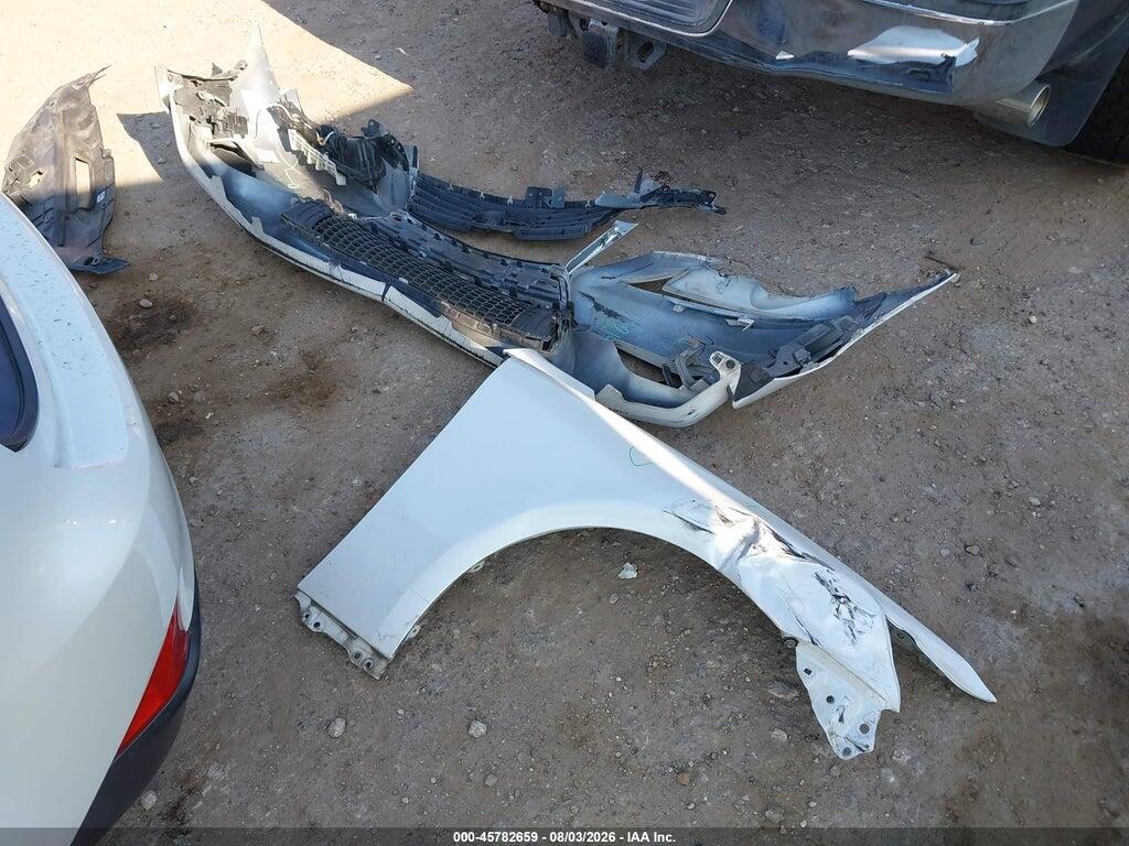 JTHBA1D21G5026870 2016 LEXUS IS 200T photo no. 12