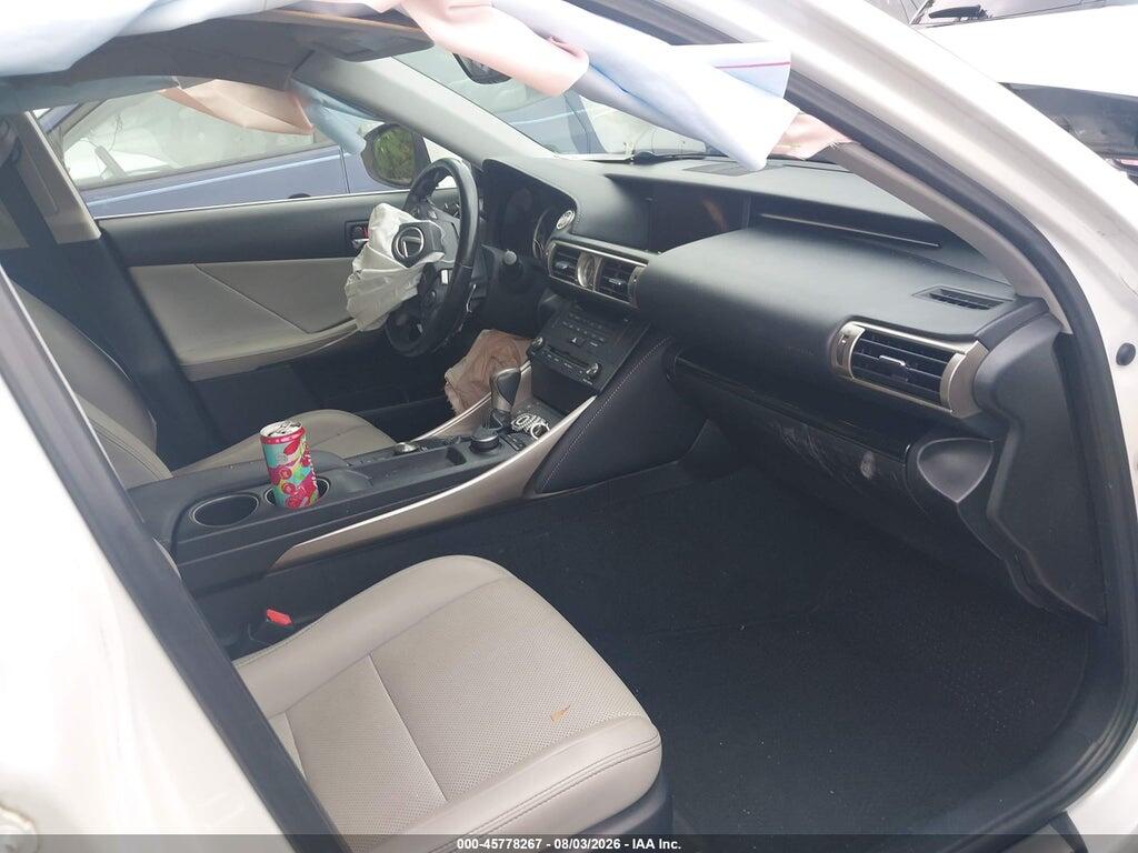 JTHBA1D26G5013130 2016 LEXUS IS 200T photo no. 5
