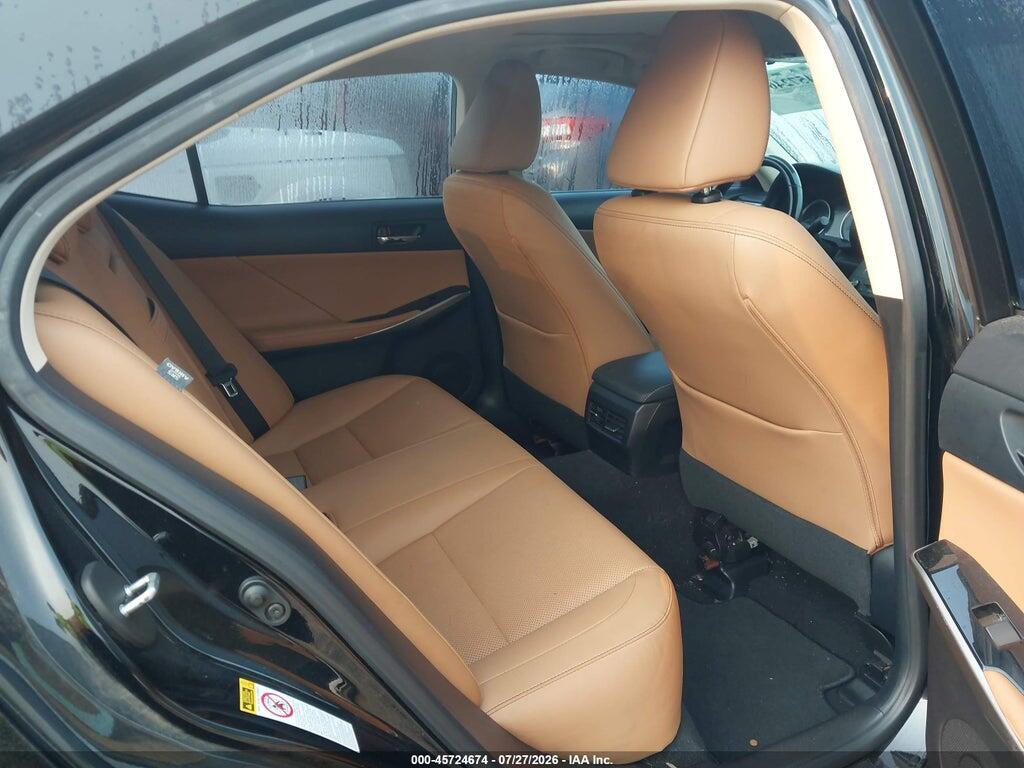 JTHBA1D27G5022371 2016 LEXUS IS 200T photo no. 8