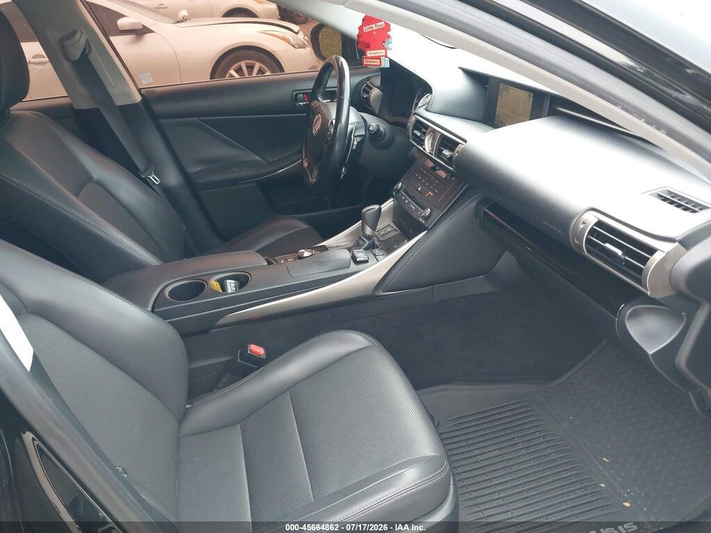 JTHBA1D2XG5008951 2016 LEXUS IS 200T photo no. 5