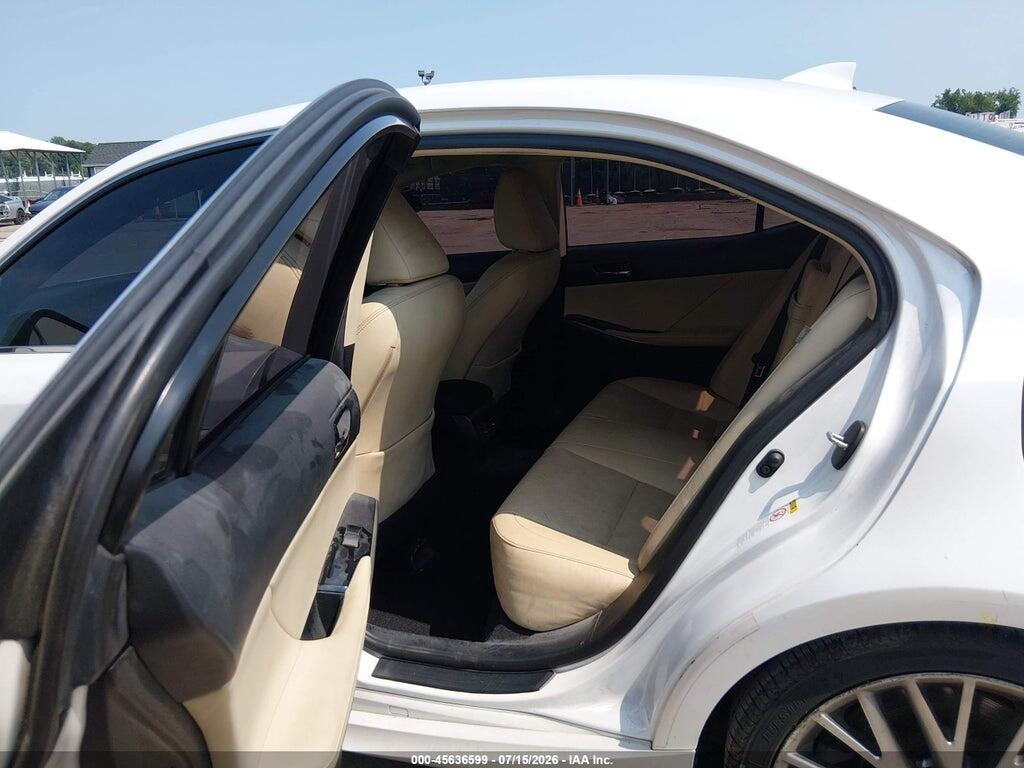 JTHCM1D26G5010577 2016 LEXUS IS 300 photo no. 8