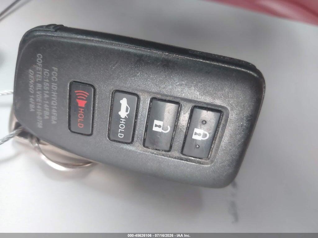 JTHCM1D29G5008466 2016 LEXUS IS 300 photo no. 11