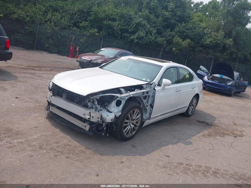 JTHCL5EF4G5027003 2016 LEXUS LS 460 photo no. 2