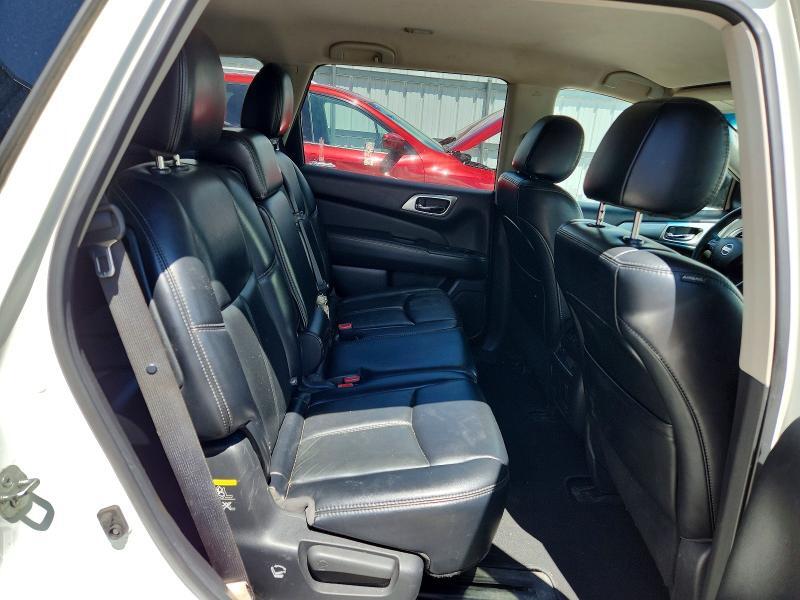 2017 NISSAN PATHFINDER SL — Фото 11 из 13