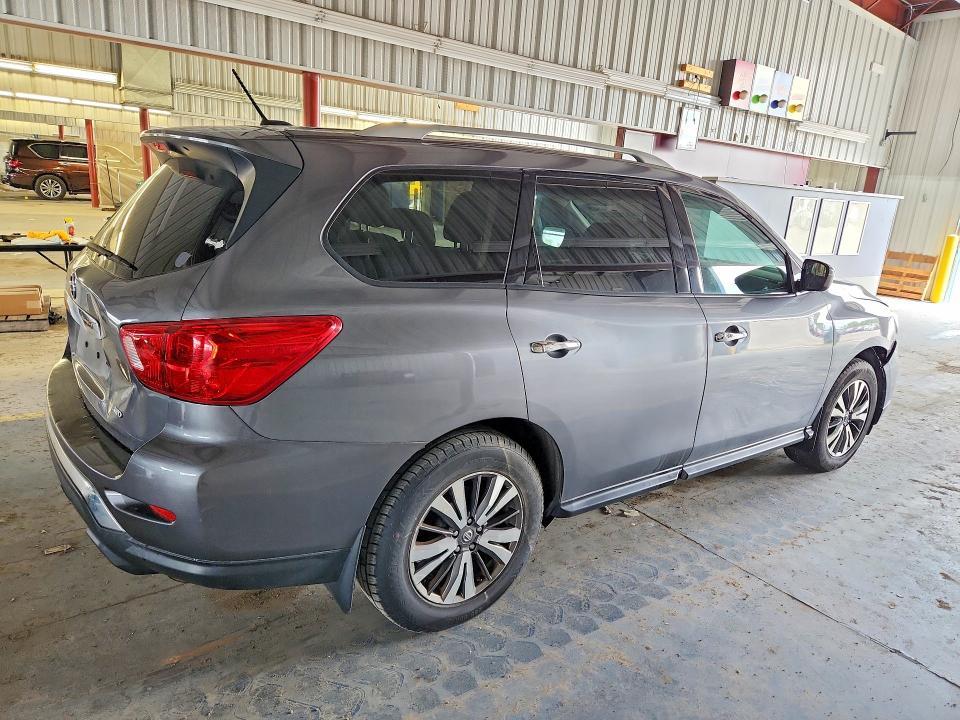 2017 NISSAN PATHFINDER S — Фото 3 из 13