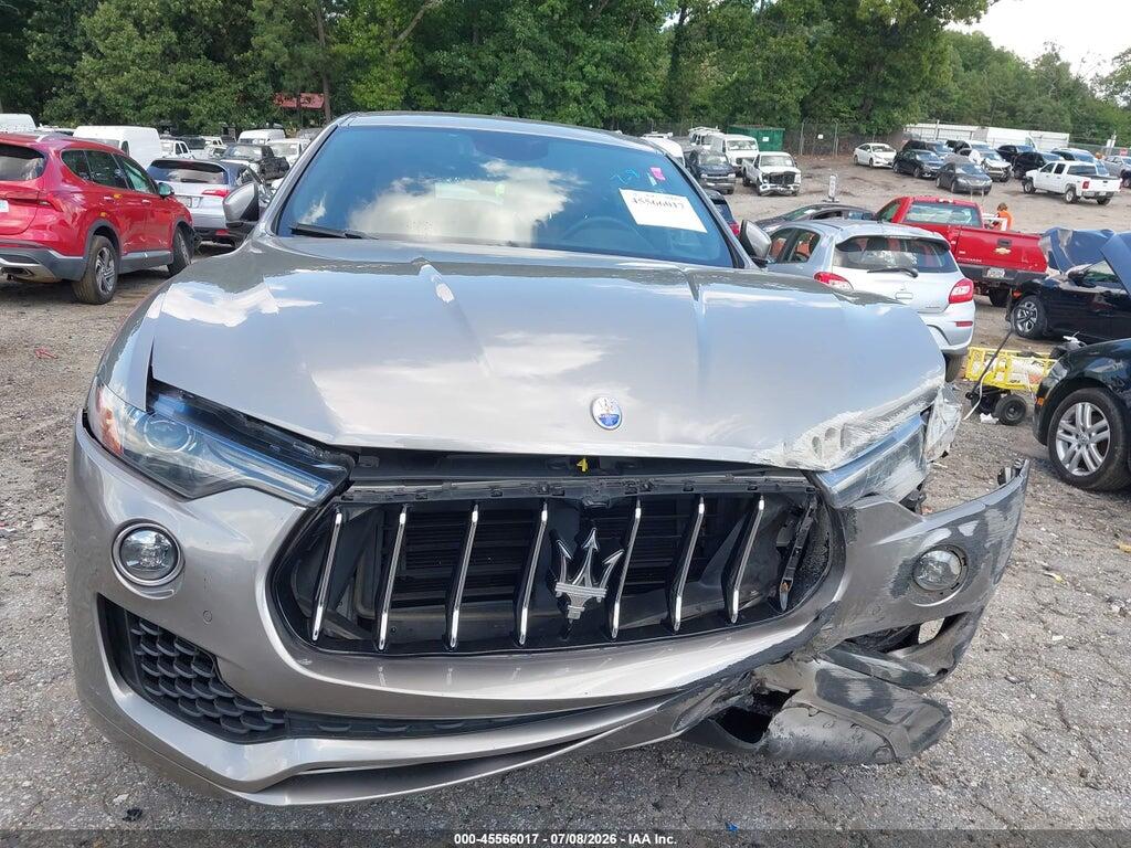 ZN661XUA3HX236209 2017 MASERATI LEVANTE photo no. 12