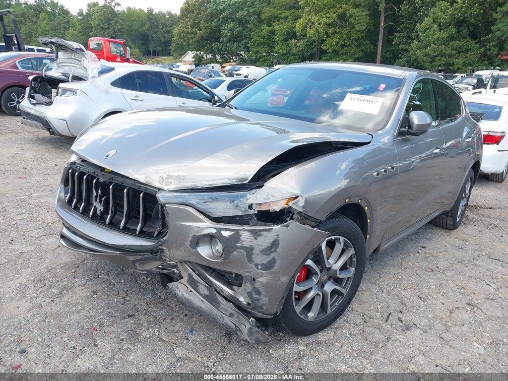 ZN661XUA3HX236209 2017 MASERATI LEVANTE photo no. 6