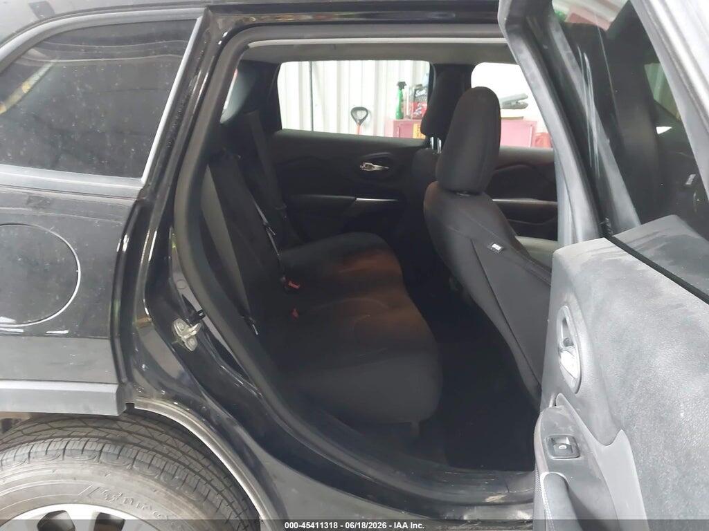 1C4PJMCB2MD242755 2021 JEEP CHEROKEE photo no. 8