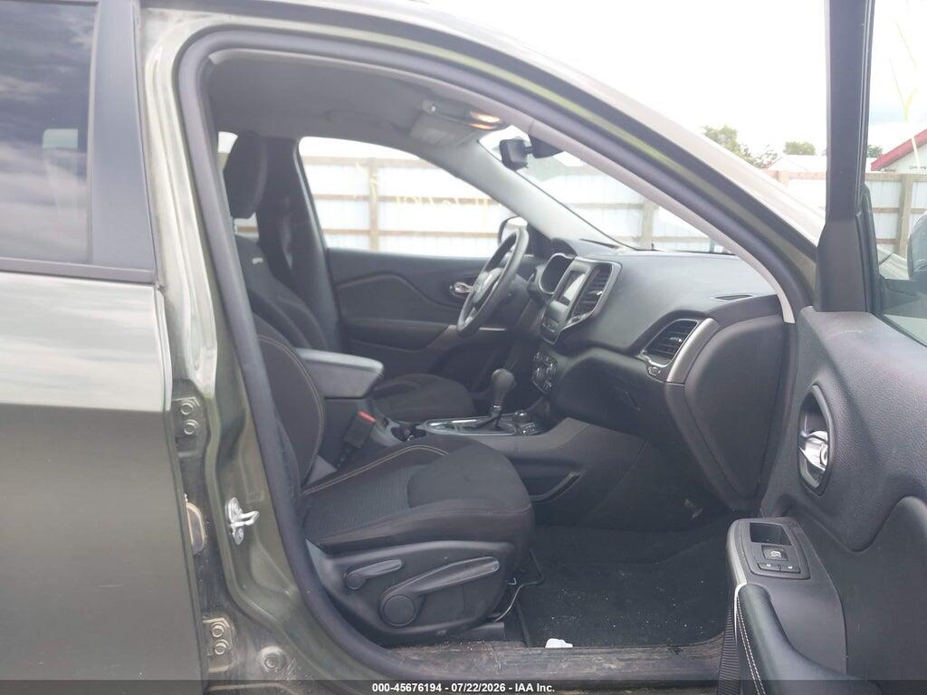 1C4PJMCB1MD202599 2021 JEEP CHEROKEE photo no. 5