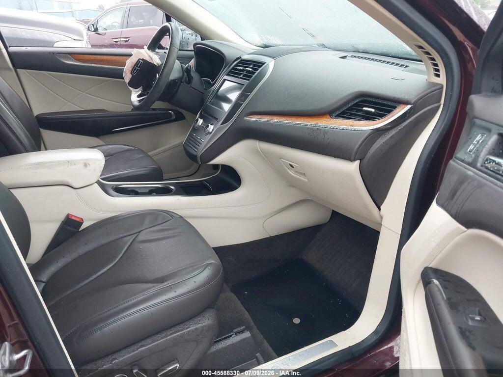 5LMCJ3D99GUJ21805 2016 LINCOLN MKC photo no. 5