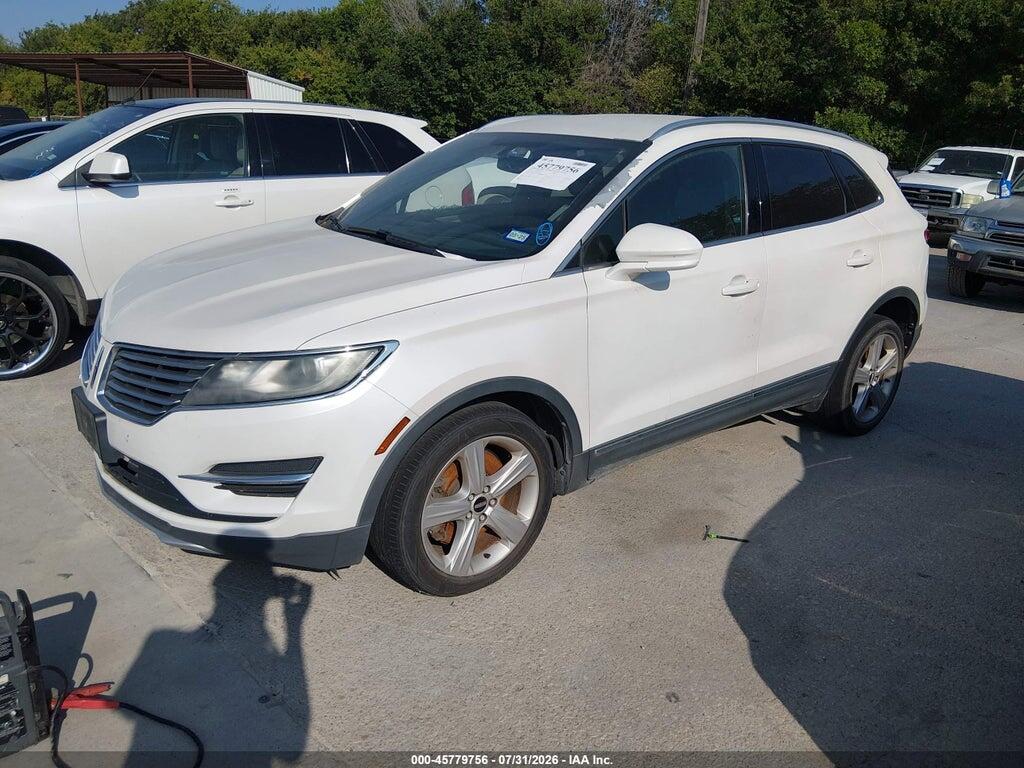 5LMCJ1C98GUJ15922 2016 LINCOLN MKC photo no. 2