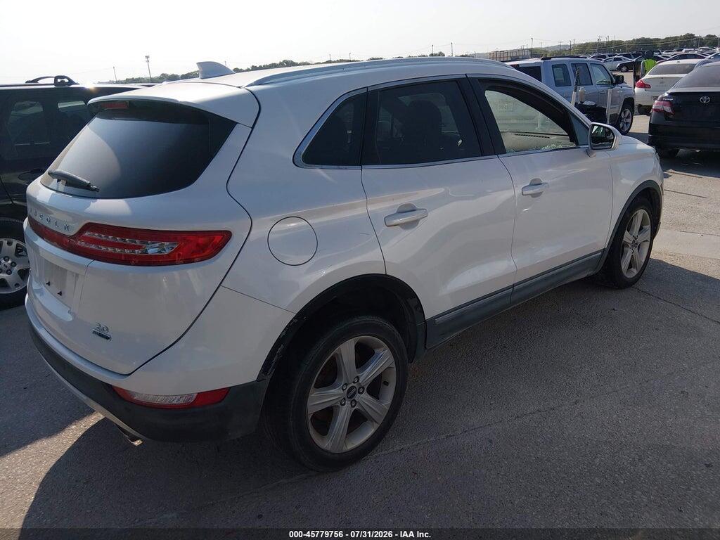 5LMCJ1C98GUJ15922 2016 LINCOLN MKC photo no. 4