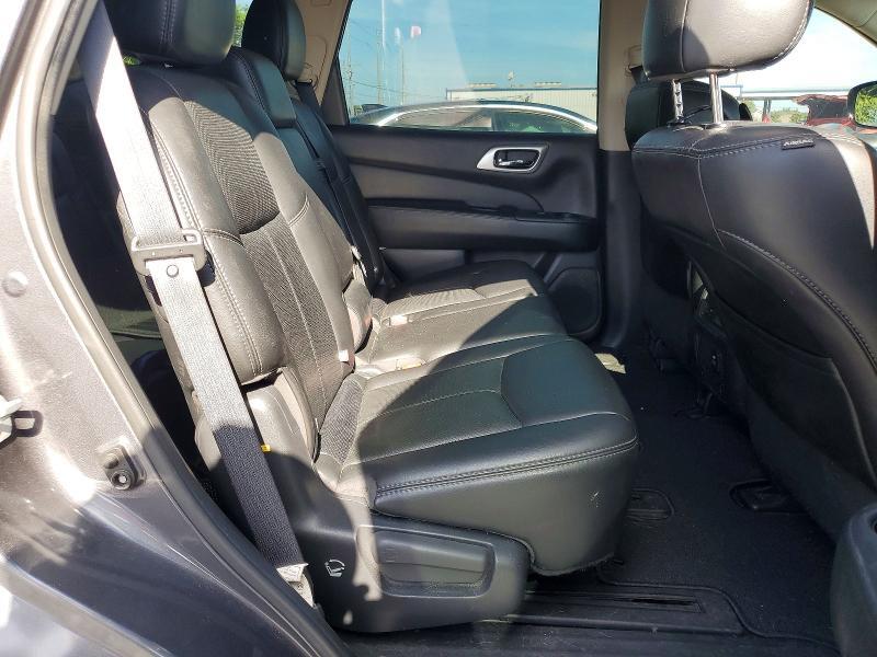2017 NISSAN PATHFINDER PLATINUM — Фото 11 из 13