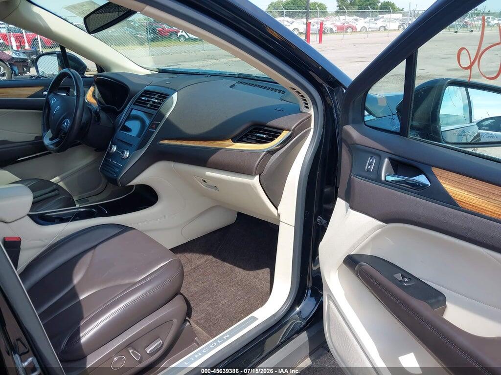 5LMCJ2D93GUJ2445B 2016 LINCOLN MKC photo no. 5