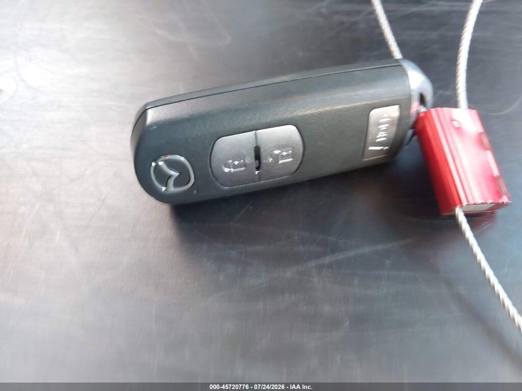 JM1BN1M31H1143372 2017 MAZDA MAZDA3 photo no. 11