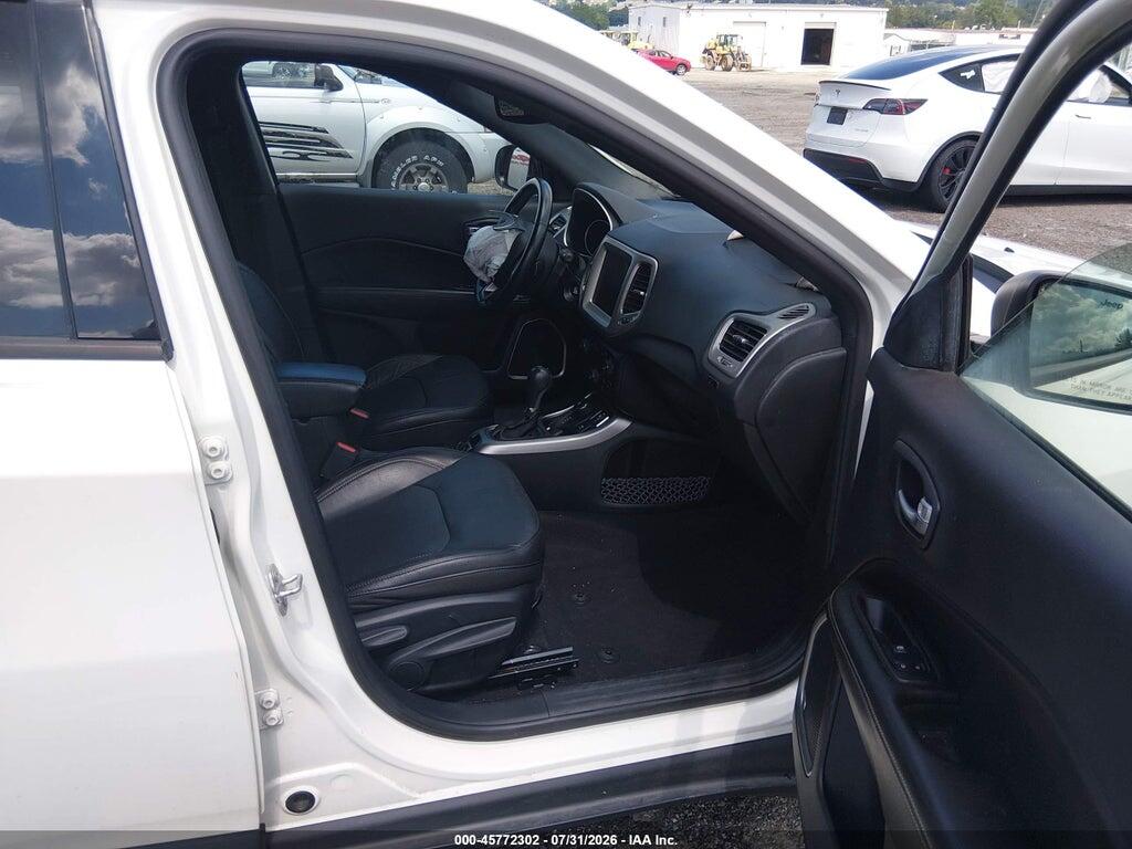 3C4NJDEB5MT550386 2021 JEEP COMPASS photo no. 5