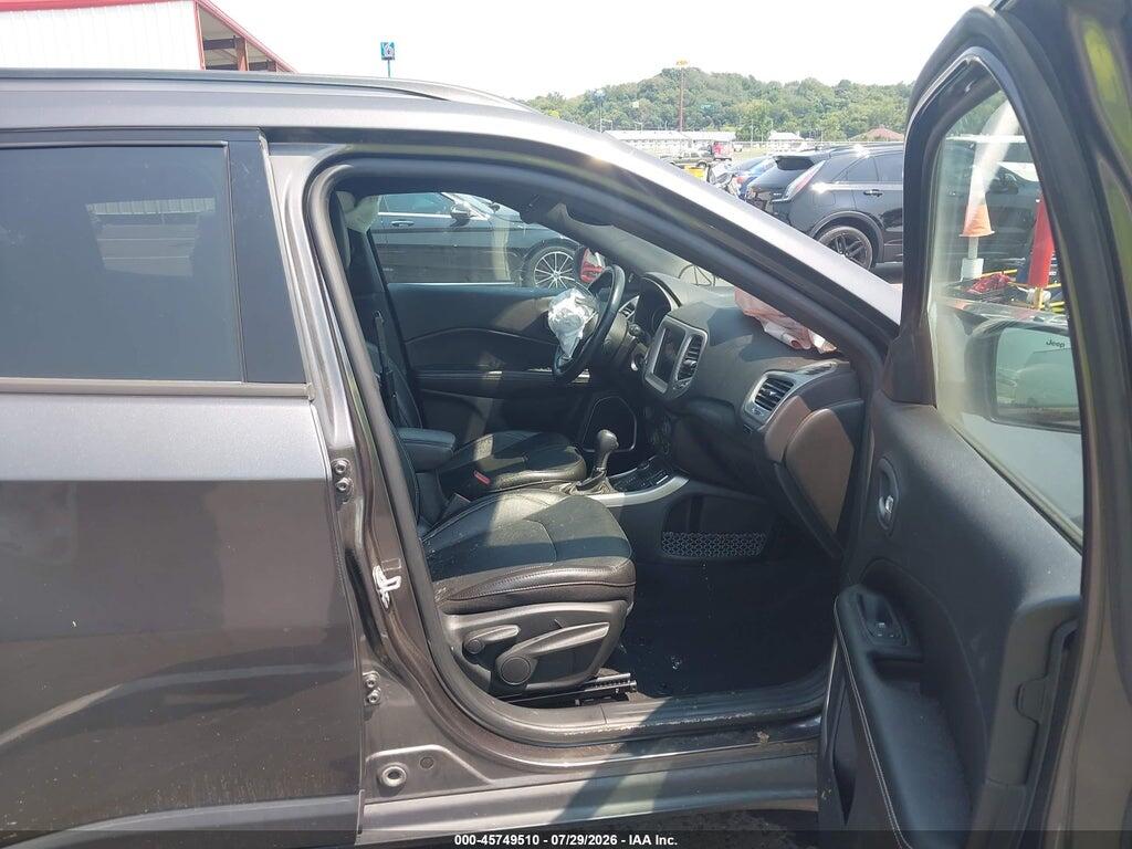 3C4NJDEB0MT555091 2021 JEEP COMPASS photo no. 5