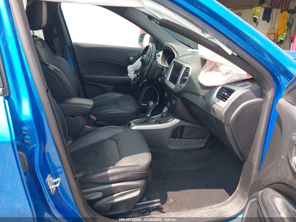 3C4NJDEB2MT532413 2021 JEEP COMPASS photo no. 5