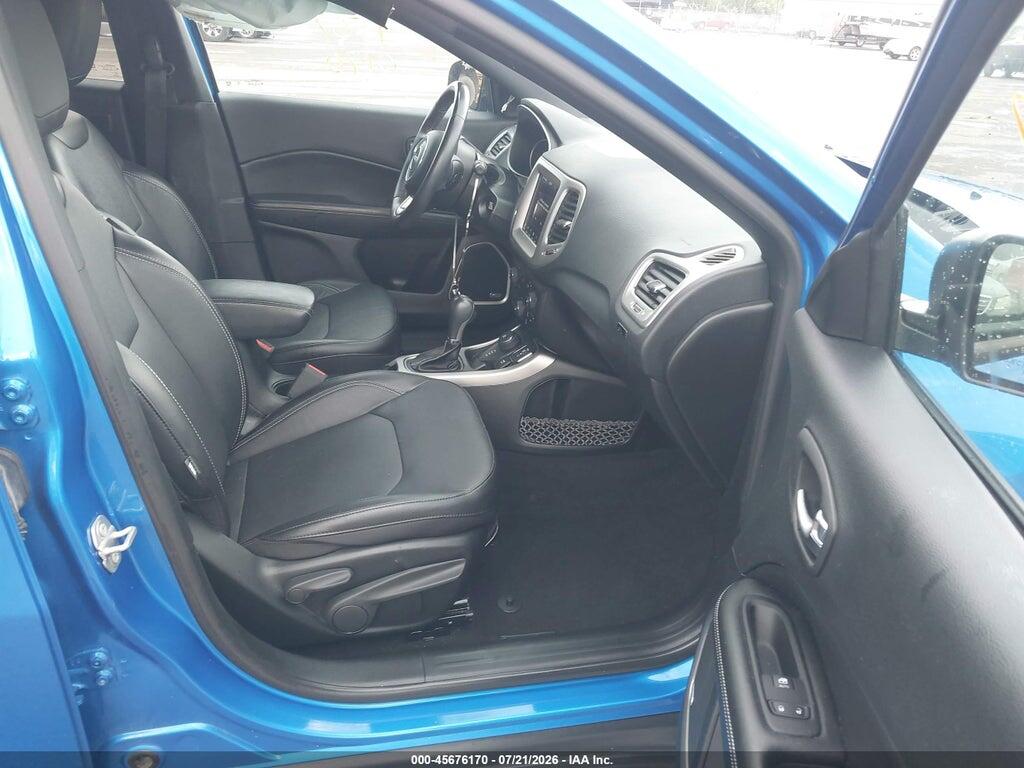 3C4NJDEB9MT529878 2021 JEEP COMPASS photo no. 5