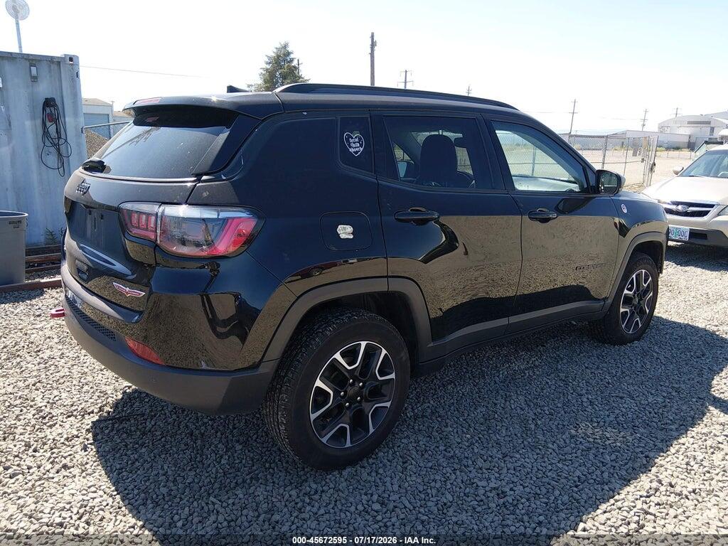 3C4NJDDB8MT599647 2021 JEEP COMPASS photo no. 4