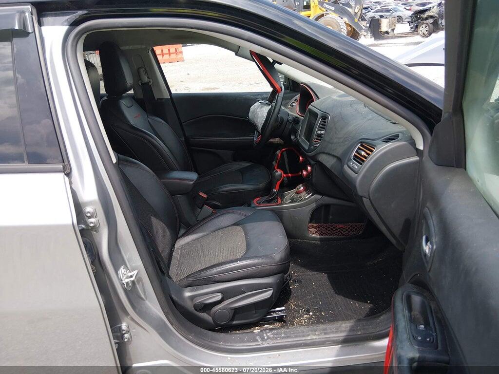 3C4NJDDB9MT520096 2021 JEEP COMPASS photo no. 5