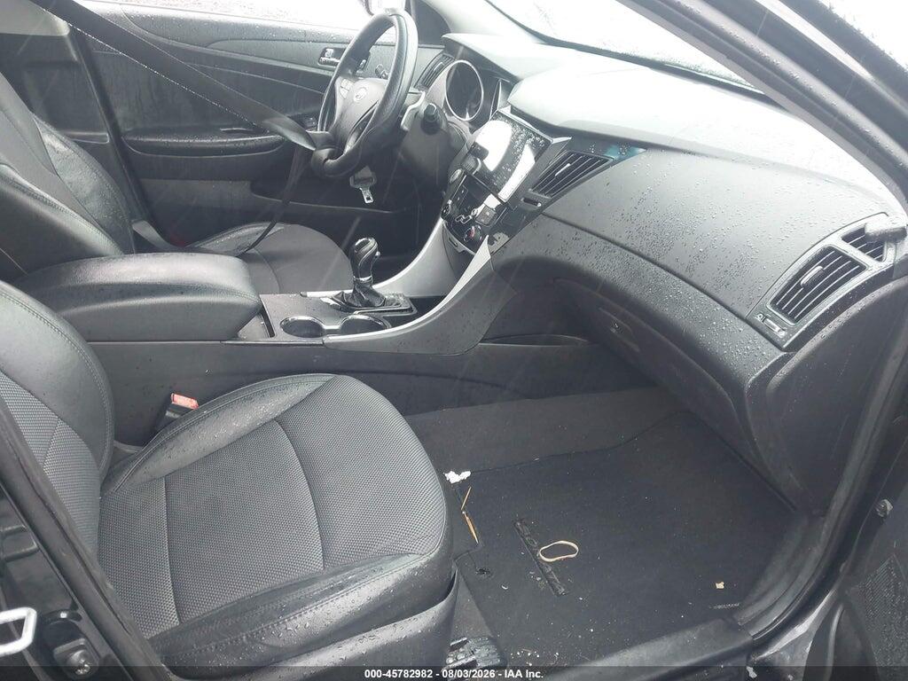 5NPEC4AC1BH099561 2011 HYUNDAI SONATA photo no. 5