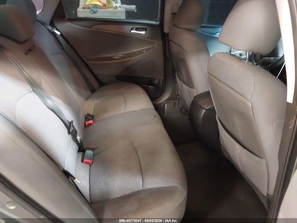 5NPEB4AC3BH067794 2011 HYUNDAI SONATA photo no. 8