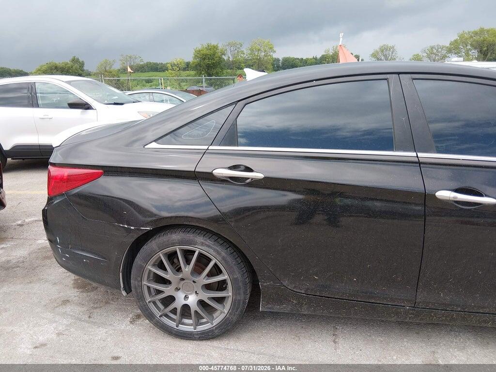 5NPEC4AC7BH074681 2011 HYUNDAI SONATA photo no. 6