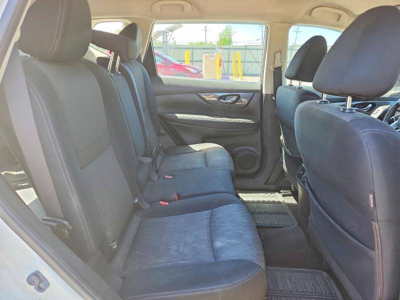 JN8AT2MVXHW024932 2017 NISSAN ROGUE photo no. 11