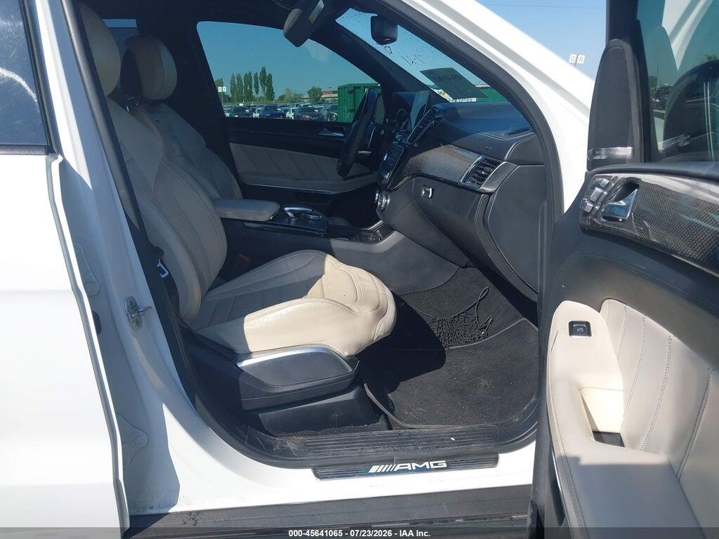 4JGDF7FE3HA851139 2017 MERCEDES-BENZ AMG GLS 63 photo no. 5