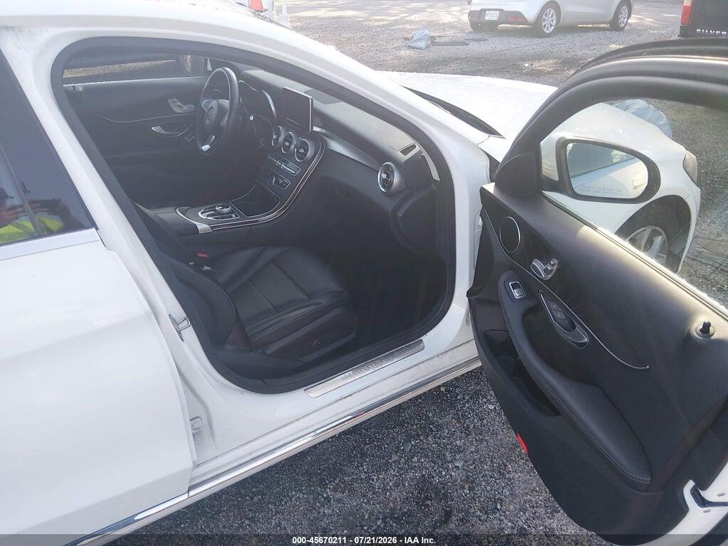 55SWF4JB0HU226390 2017 MERCEDES-BENZ C 300 photo no. 5