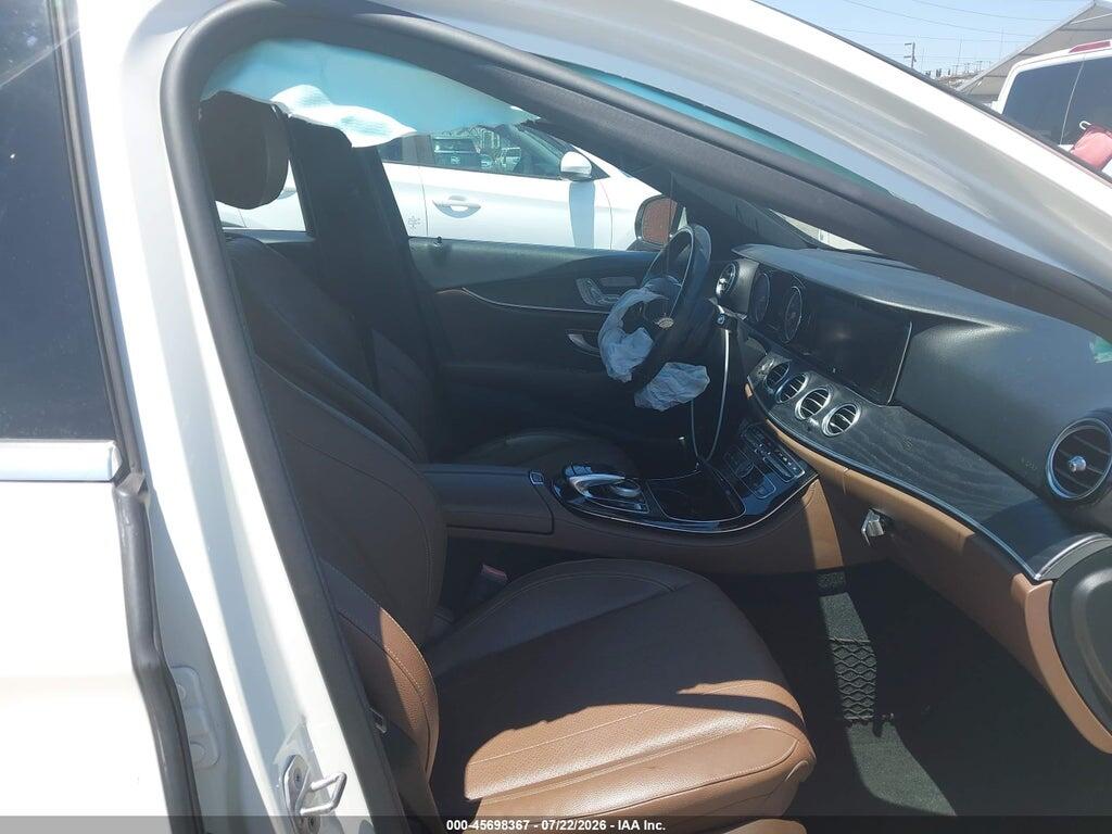 WDDZF4JB9HA220536 2017 MERCEDES-BENZ E 300 photo no. 5