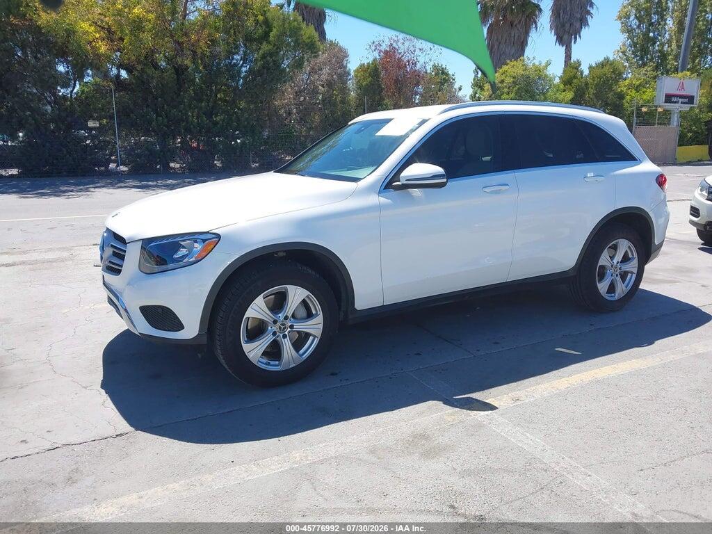 WDC0G4JB1HV011164 2017 MERCEDES-BENZ GLC 300 photo no. 2