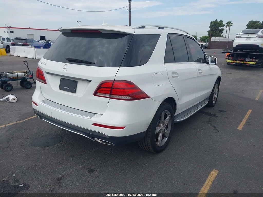 4JGDA5JB2HA835501 2017 MERCEDES-BENZ GLE 350 photo no. 4