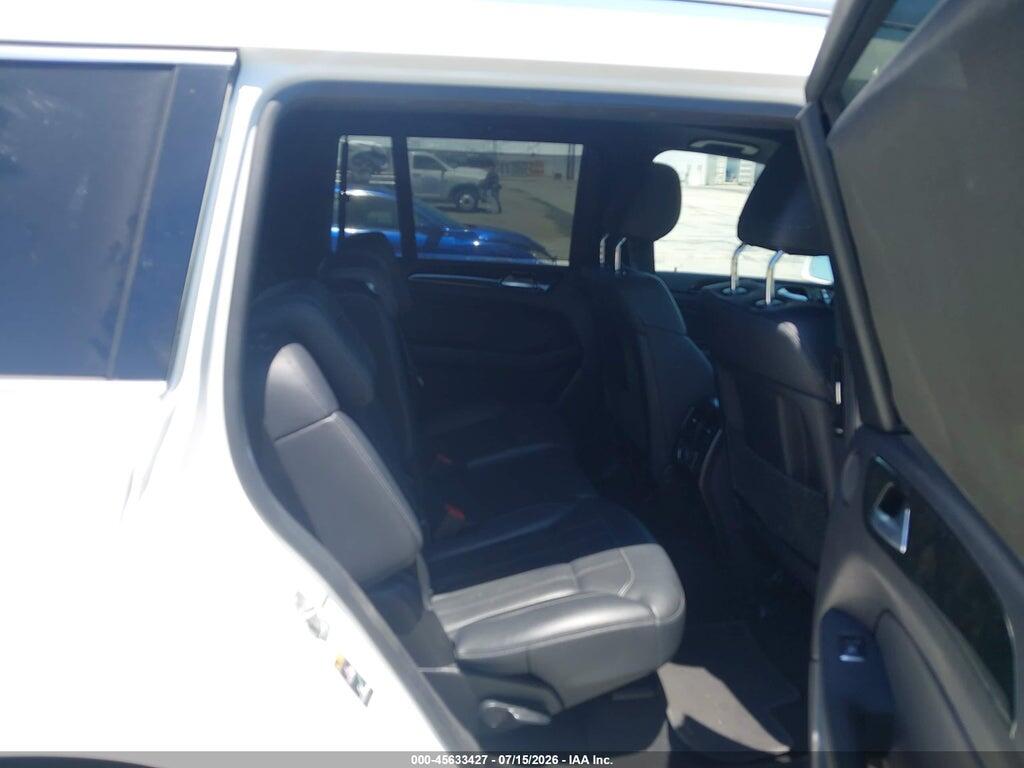 4JGDF6EE3HA989775 2017 MERCEDES-BENZ GLS 450 photo no. 8