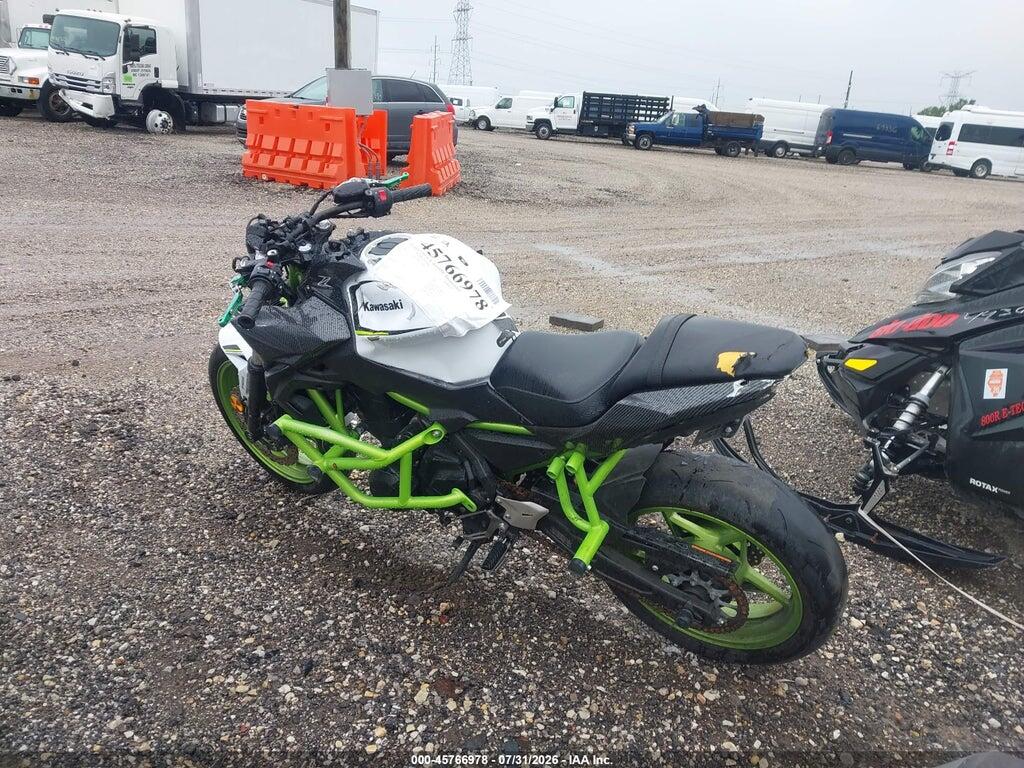 ML5EREK16MDA41033 2021 KAWASAKI ER650 photo no. 3