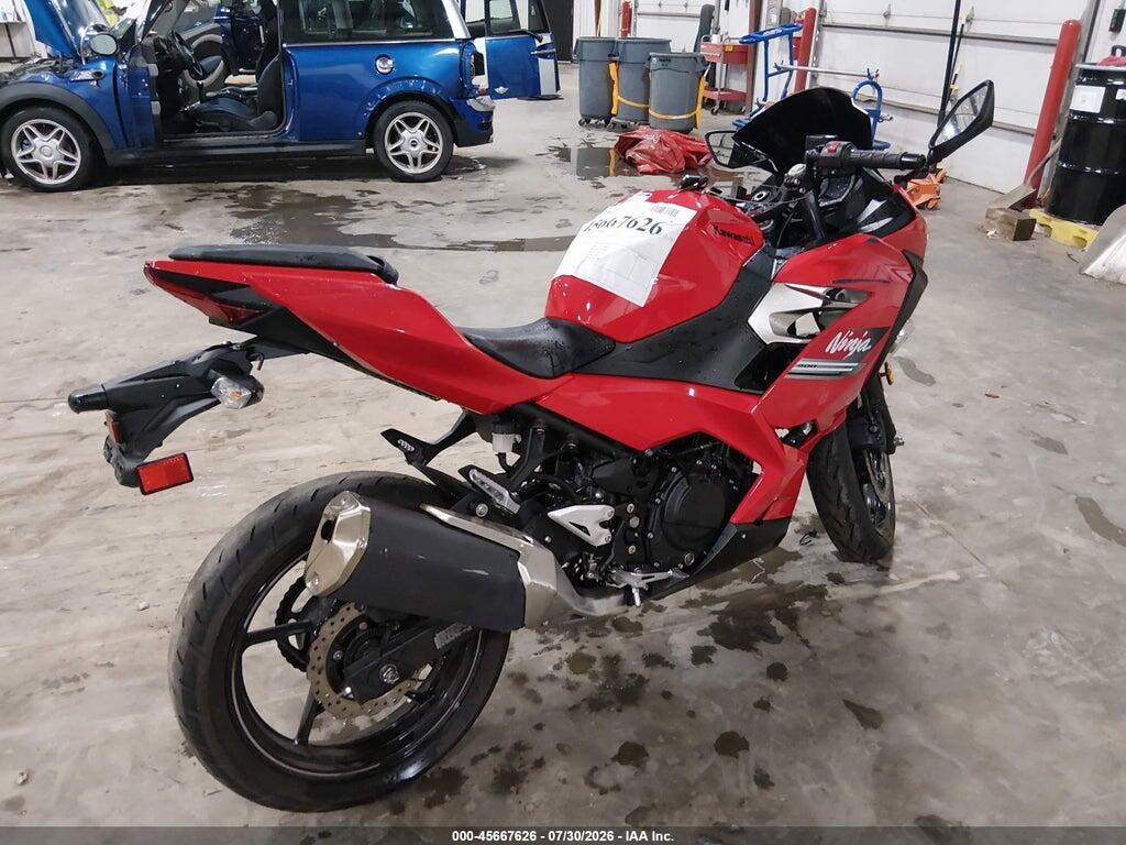 JKAEXKH17MDAB4866 2021 KAWASAKI EX400 photo no. 4
