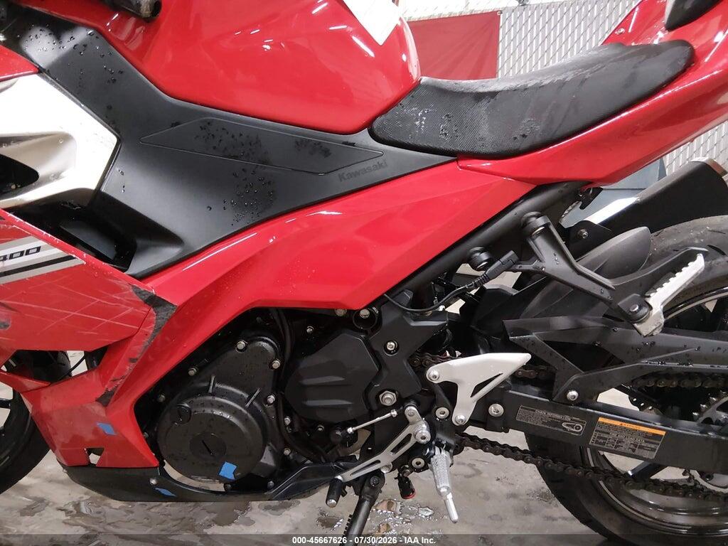 JKAEXKH17MDAB4866 2021 KAWASAKI EX400 photo no. 9