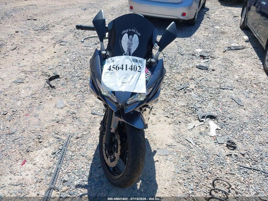 ML5EXEM19MDA35939 2021 KAWASAKI EX650 photo no. 5