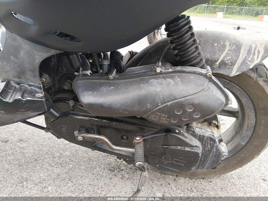 RFVPMP206N1022830 2022 GENUINE SCOOTER CO. ROUGHHOUSE photo no. 9