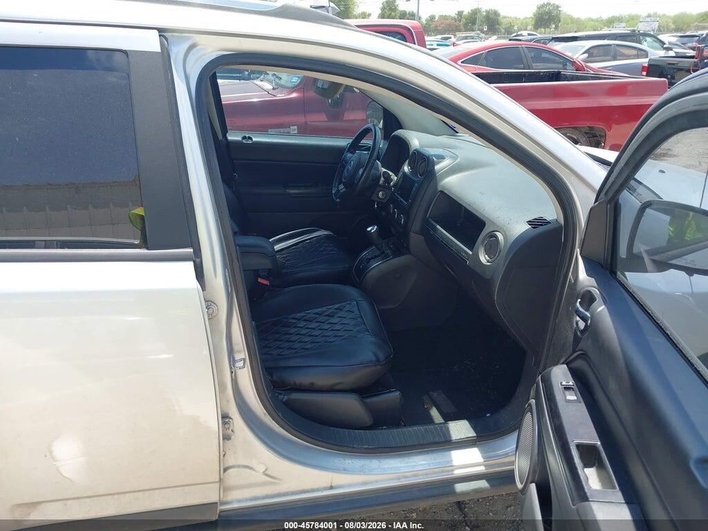 1J4NT1FA5BD287859 2011 JEEP COMPASS photo no. 5